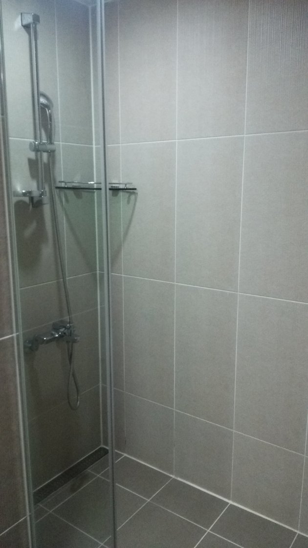 クラウンハーバーホテル釜山の部屋のシャワールーム